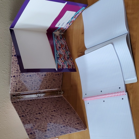 Girls Karma's World Lunch Bag Tote & 4pc Binder Notebooks Folder School Set NWT - Picture 9 of 9